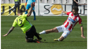 Fotbal na východě Čech. Pardubice i Hradec se drží na špici