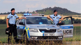 Policisté z Kopidlna zachránili lidský život. Pomohl defibrilátor