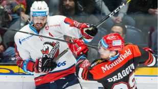 Hokejové derby ovládl Hradec. Pardubice padly podesáté v řadě