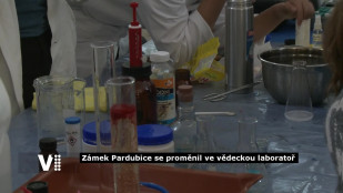 Zámek Pardubice se proměnil ve vědeckou laboratoř