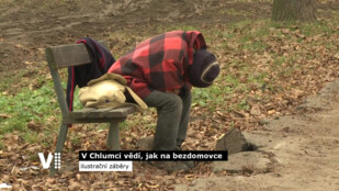 Chlumec vymyslel trik na bezdomovce. Jak je dostává z centra?