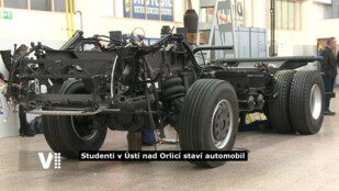 Studenti z Ústí nad Orlicí staví automobil