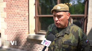 Děti si připomínají krutou minulost svých sousedů