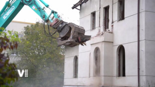 Demolice sirotčince končí éru ústavní péče