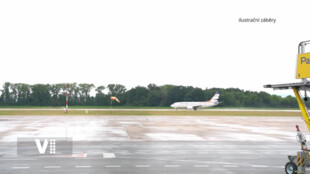 Akcionáři chtějí pardubické letiště bez ztráty