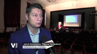 Příběhy nesvobody míří k deváťákům