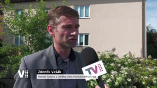Silničáři se vrhli na vytížený průtah Skuhrovem
